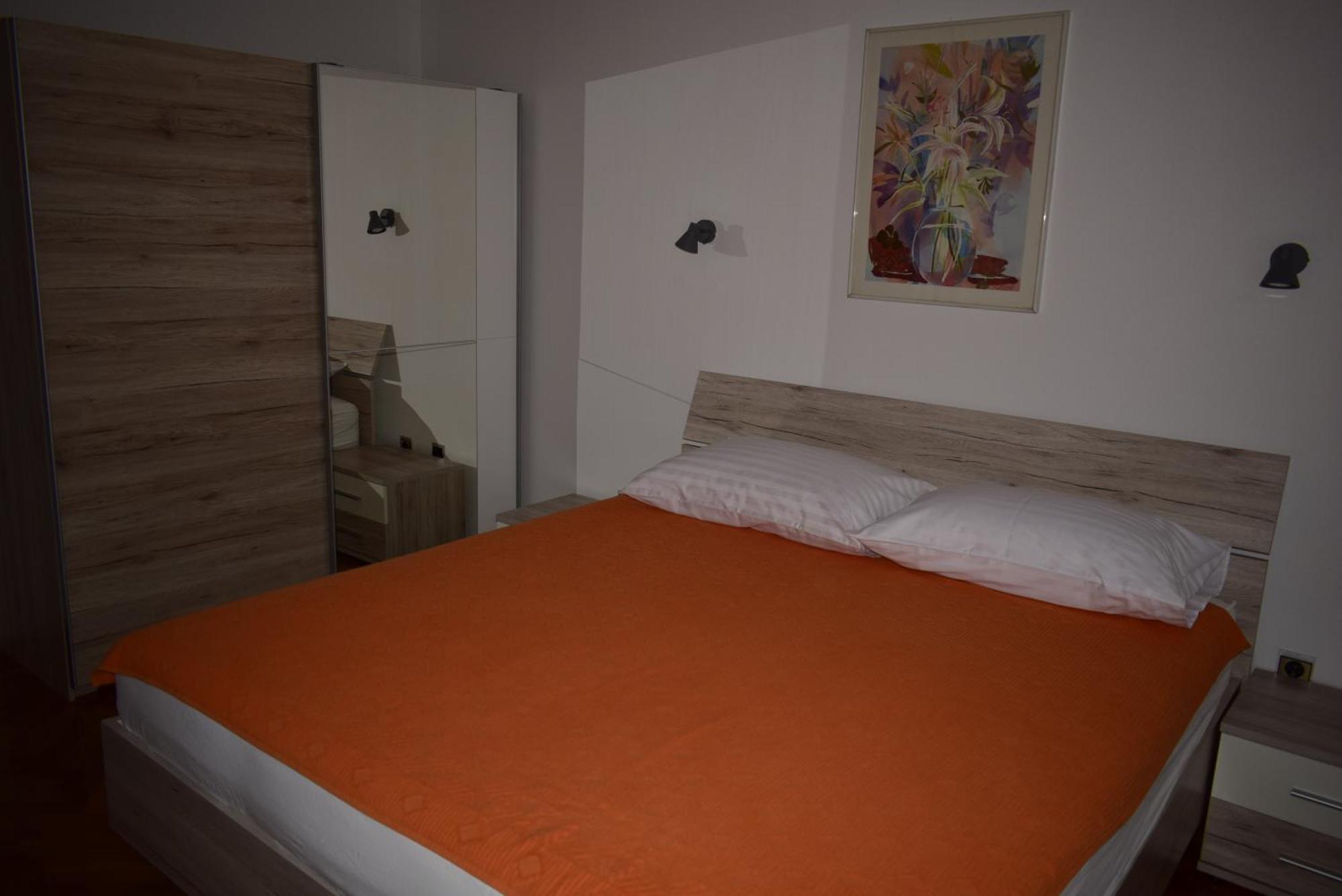 Apartment Faith Malinska Eksteriør bilde